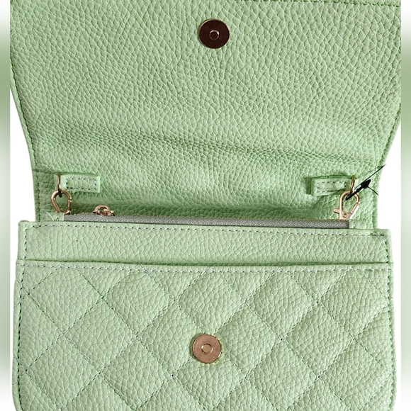 BCBG Quilted Crossbody Bag-Mint Green - Picture 3 of 7